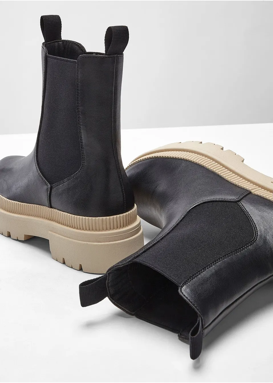 Chelsea boots   