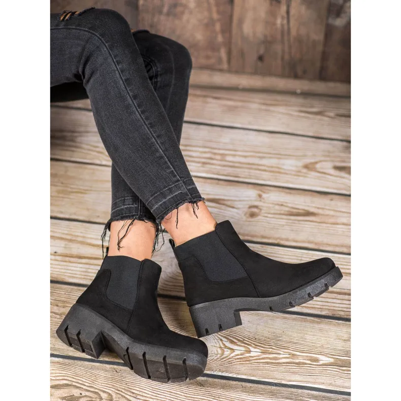SHELOVET Zwarte Chelsea Boots Op Het Platform